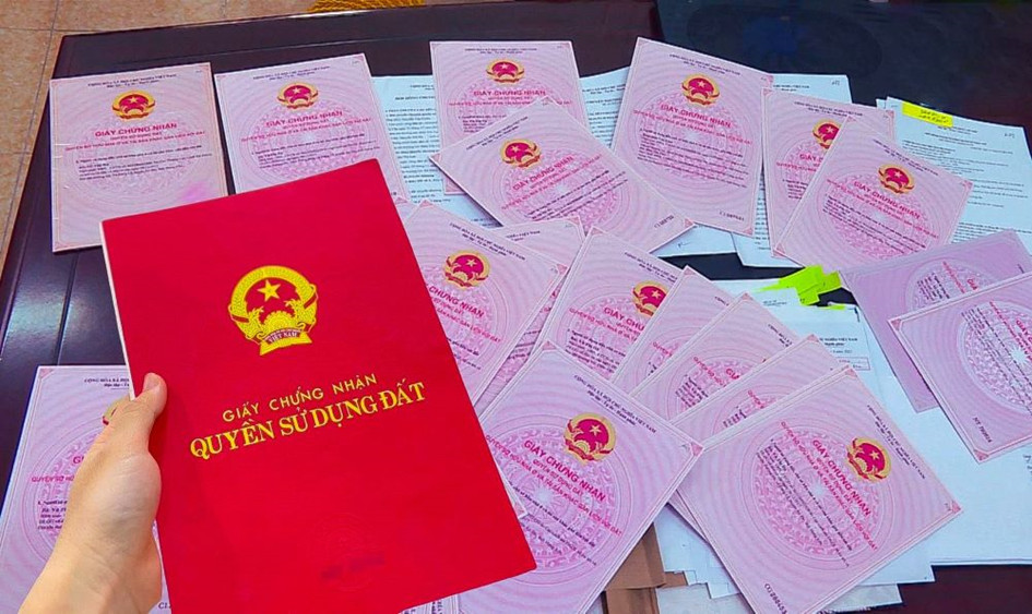 Lâm Đồng: Tổng rà soát Giấy chứng nhận quyền sử dụng đất đã ký nhưng chưa trao cho người dân